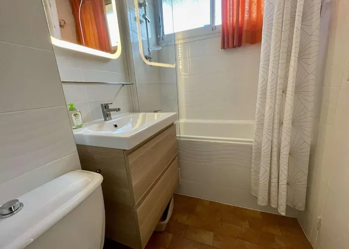 Ca170-038 4 Couchages Sur Cavalaire-sur-Mer